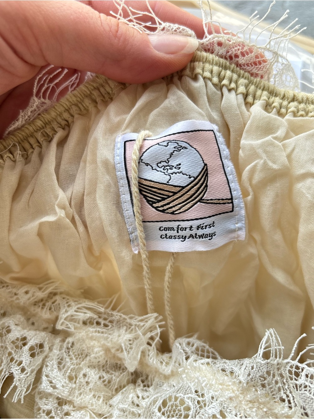 Nwt Linennaive Carolynn24 Flowy Lace Linen Cottagecore Maxi Dress Lemon Yellow — image 2 of 5